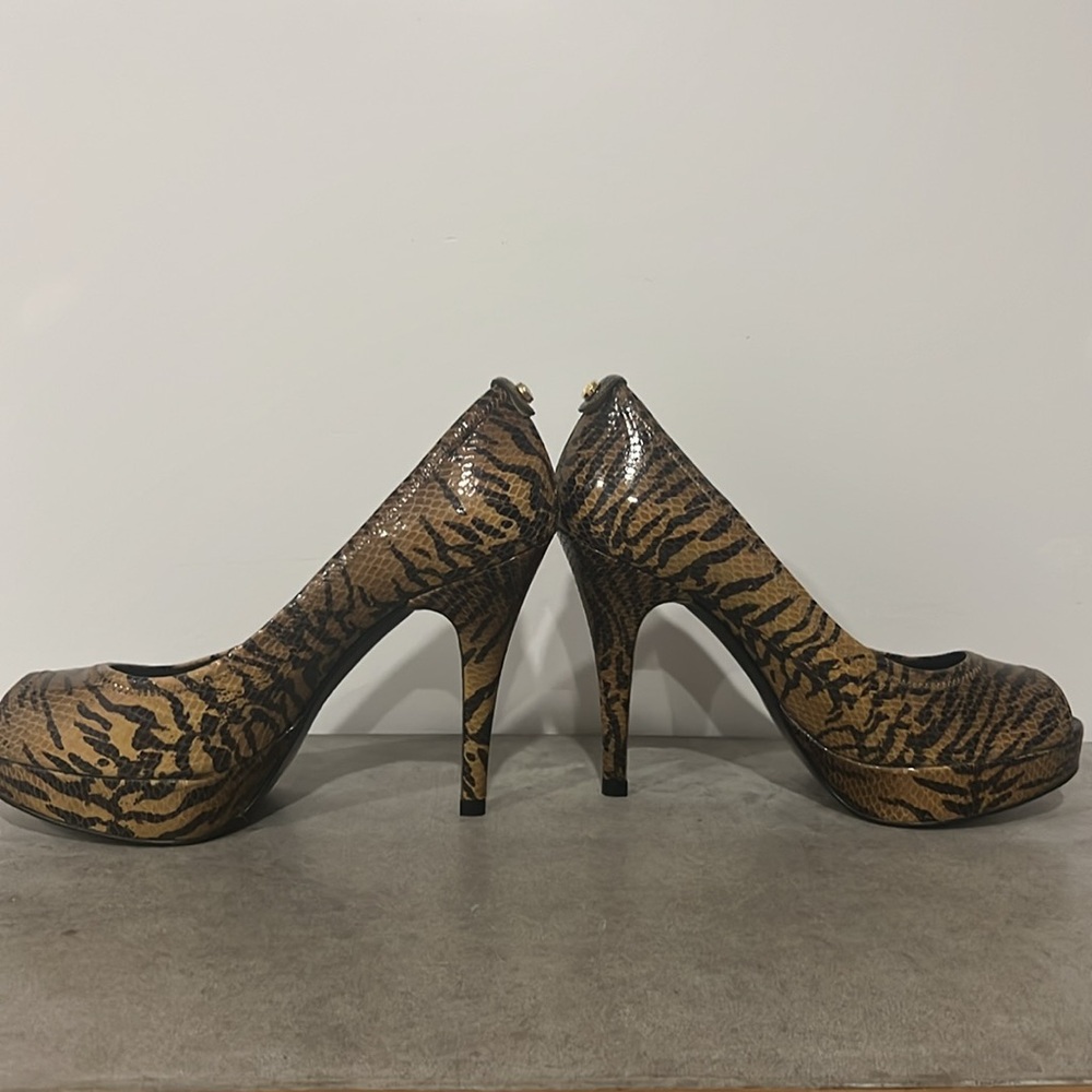 Stuart Weitzman Platform Heels 6.5 - Picture 4 of 7